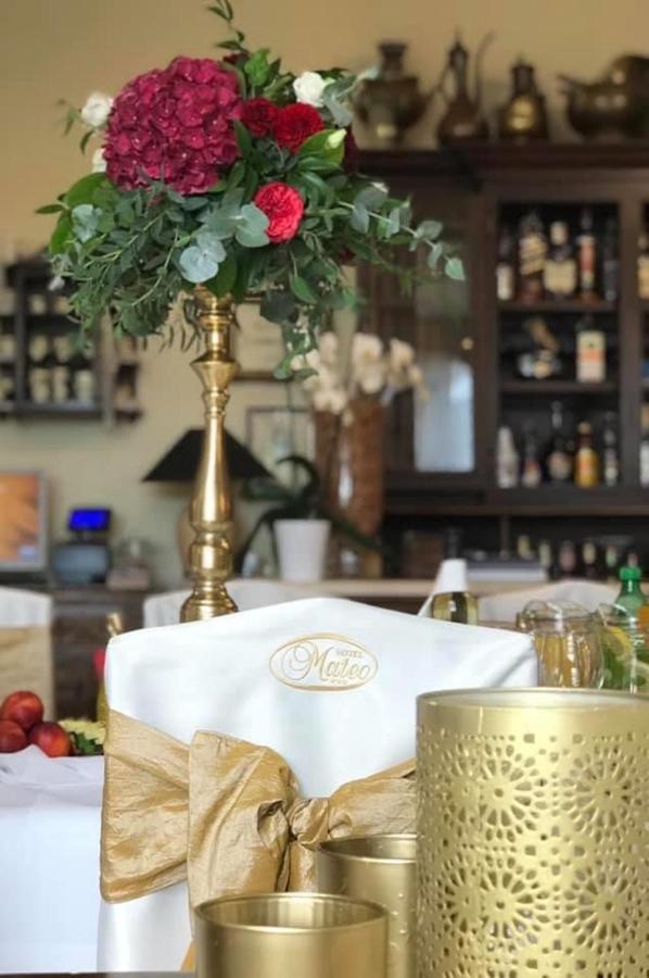 Hotel Mateo Stopnica Eksteriør billede